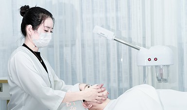 為什么皮膚發(fā)黃，Dr.Jane皮膚管理中心告訴你